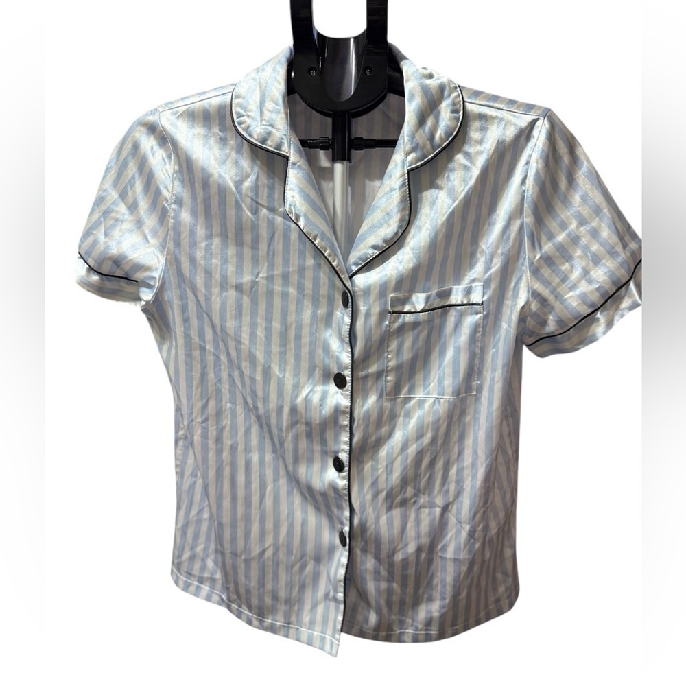 LYANER / stripe  Silk Satin Pajamas p20
